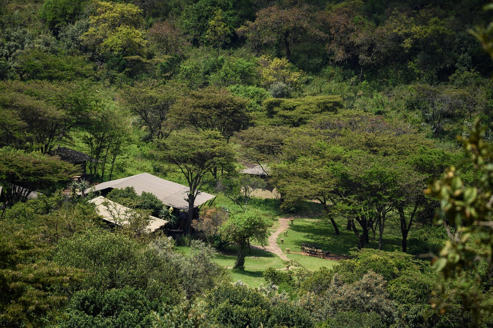 The main lounge at Entumoto Safari Camp